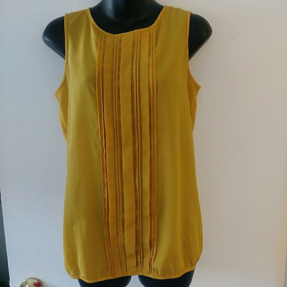 A Beautiful LOFT blouse